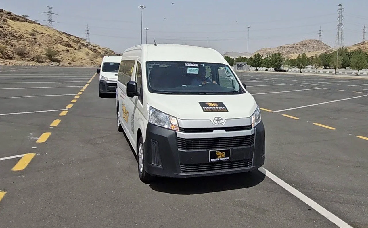Hiace Grand Cabin 2024/25 Main